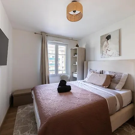 At 5 Min Appartamento Bussy-Saint-Georges